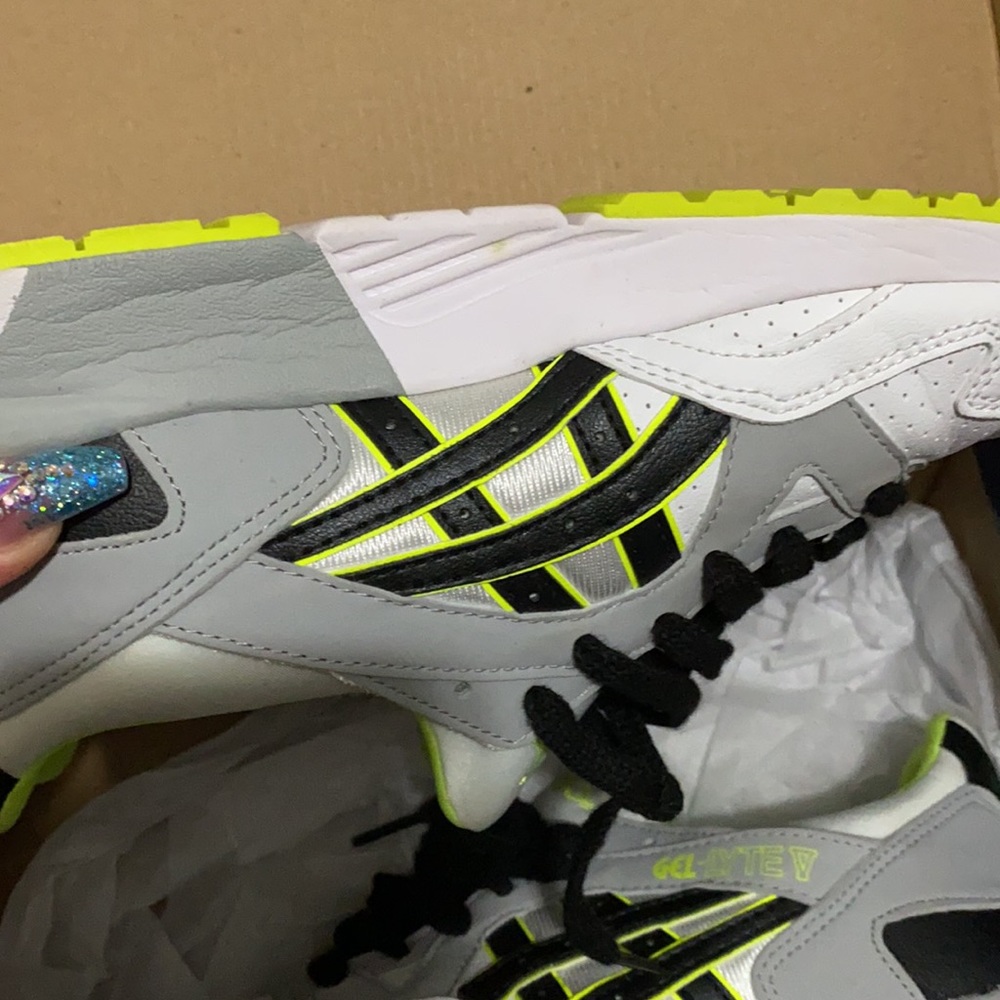 ASICS